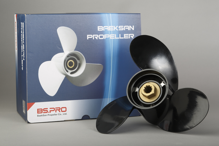 BaekSan propeller för Mercury 9.9-25 hk, 10 3/8 x 13