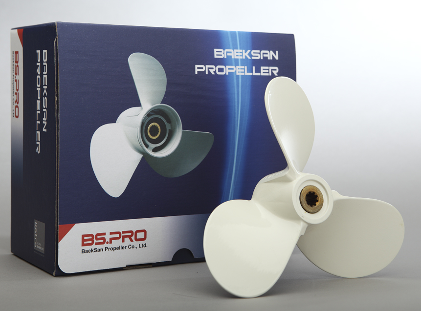 BaekSan propeller för Yamaha 4-5 hk, 8 tum stigning.
