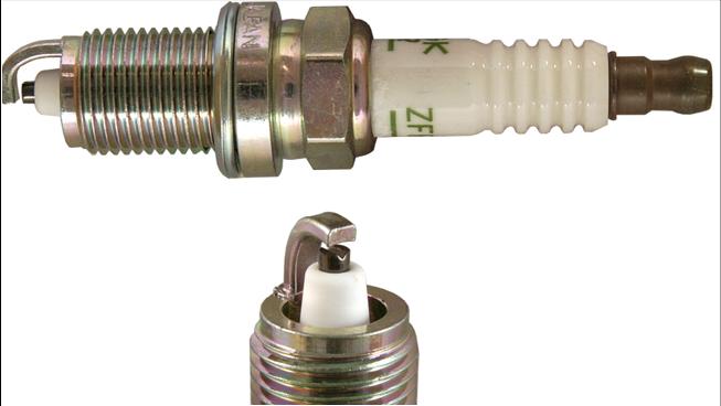 Tändstift NGK ZFR7F