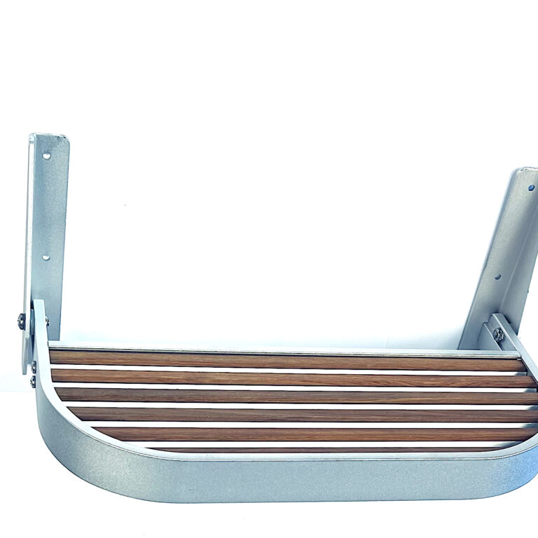 Fotsteg i aluminium.