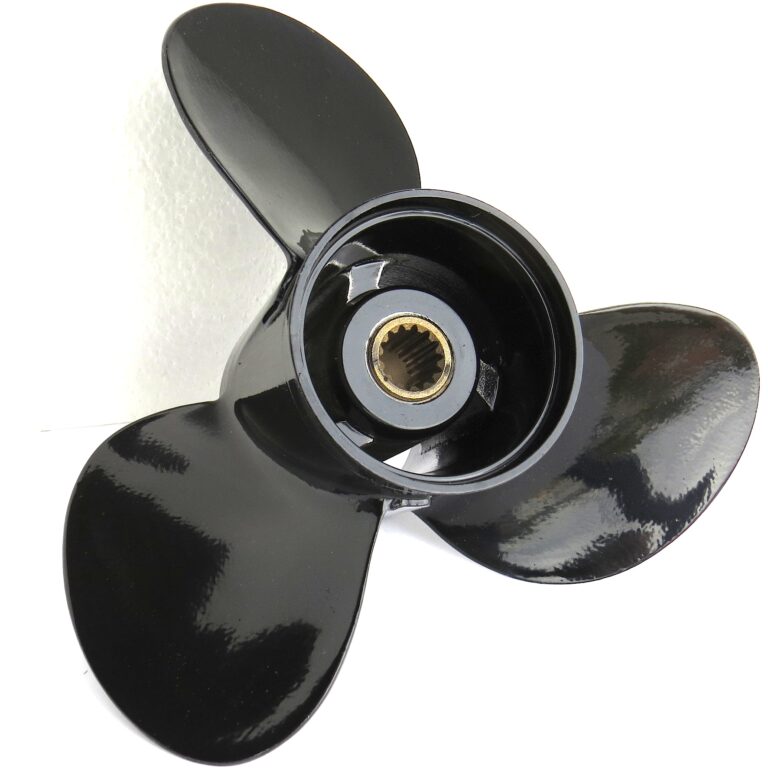 Propeller för Evinrude/Johnson 20-35 hk, stigning 15 tum