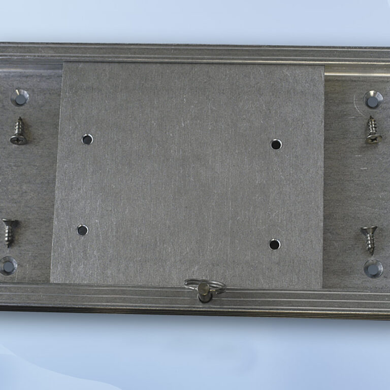 Justerbar platta för fotgas