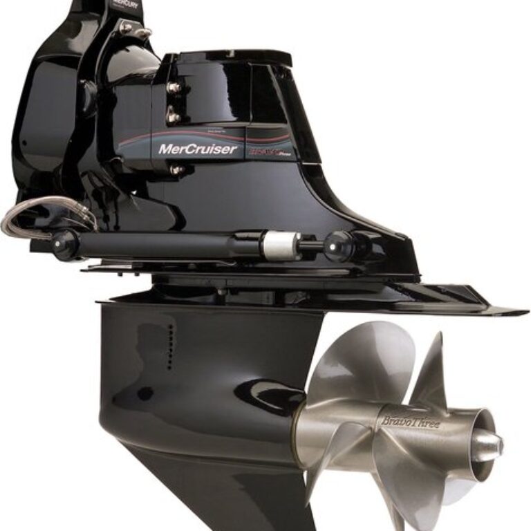 Mercruiser Bravo 3X